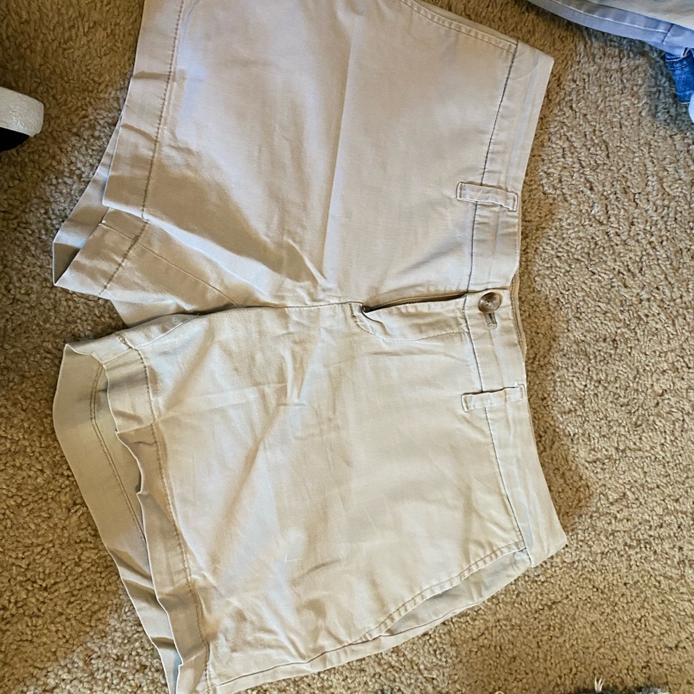 Cute tan shorts